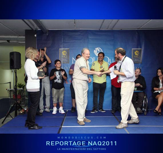 Andrea Sassi premia Gennaro Lamba